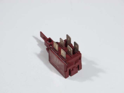 ВЫКЛЮЧАТЕЛЬ