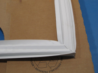 УПЛОТНИТЕЛЬ ДВЕРИ